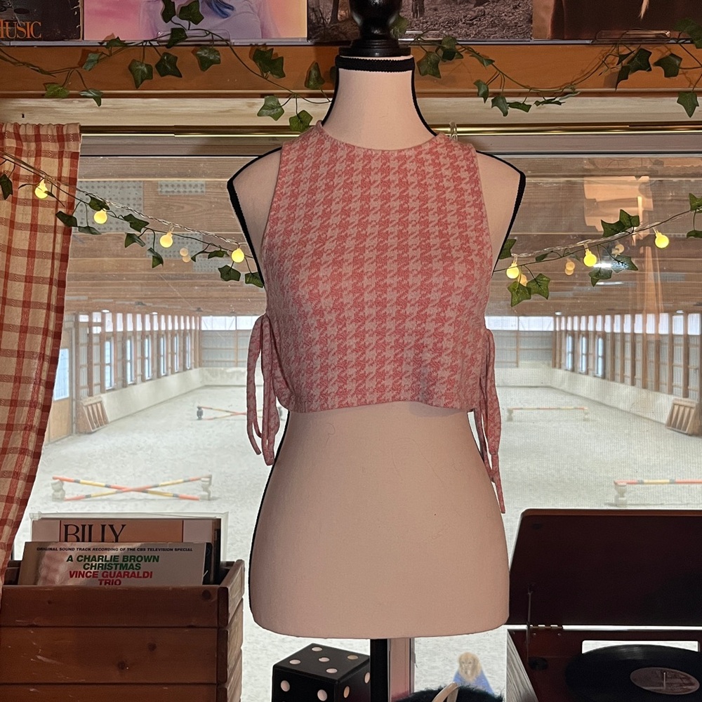 🪷Pink Houndstooth Tank🪷